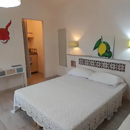 Casa Cerqua Landi - *